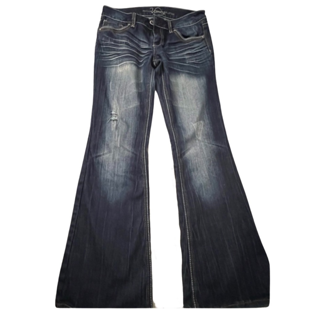Vanity women’s blue jeans size 27W/31L. Back detail on pockets barely worn